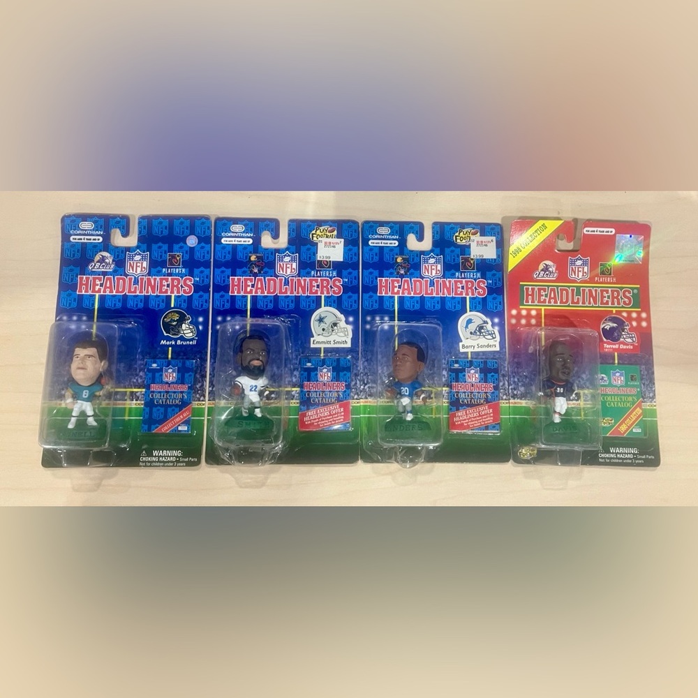 Sealed NFL Headliners Lot Barry Sanders Emmitt Smith Terrell Davis, Brunell
